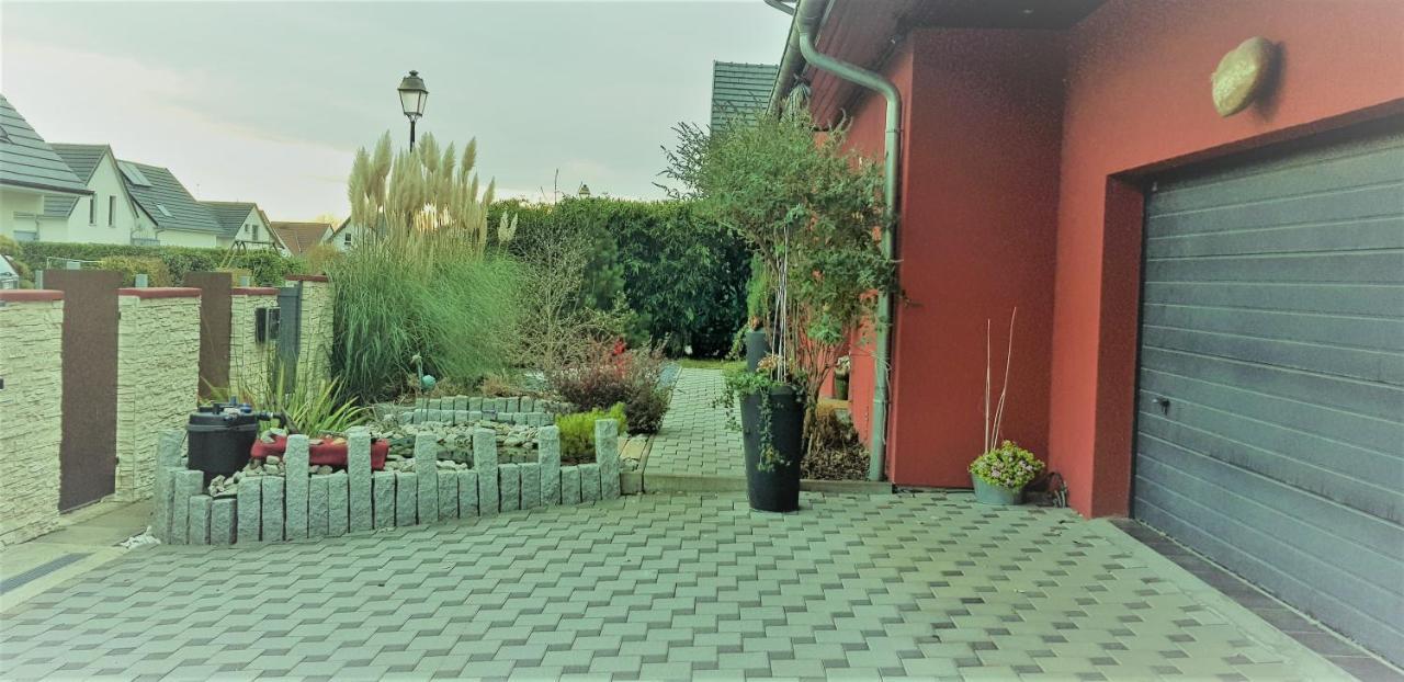 Gate 25 Bed and Breakfast Blotzheim Εξωτερικό φωτογραφία